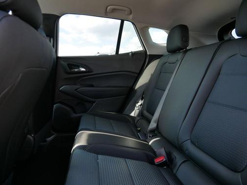Summit White 2026 Chevrolet Trax LT