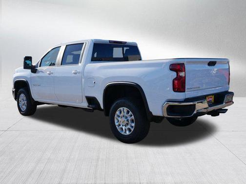 2026 Chevrolet Silverado 3500 LT