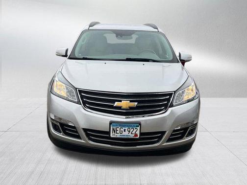 Silver Ice Metallic 2014 Chevrolet Traverse LTZ