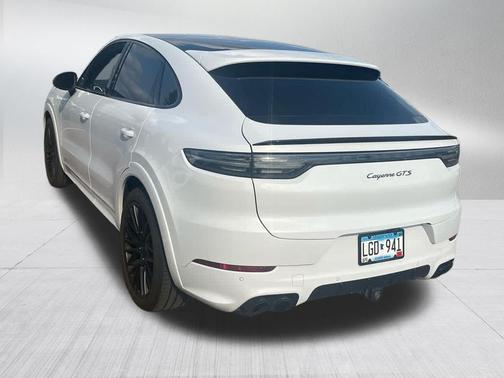 White 2021 Porsche Cayenne GTS