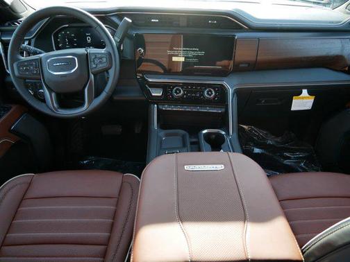 2026 GMC Sierra 3500 Denali