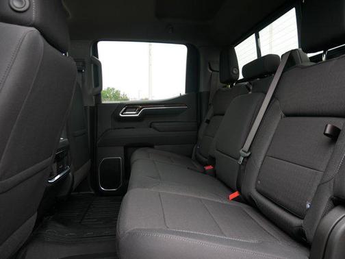 Onyx Black 2026 GMC Sierra 1500 Elevation