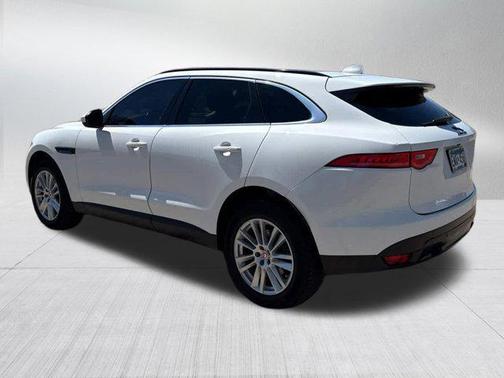 Fuji White 2019 Jaguar F-PACE 25t Prestige