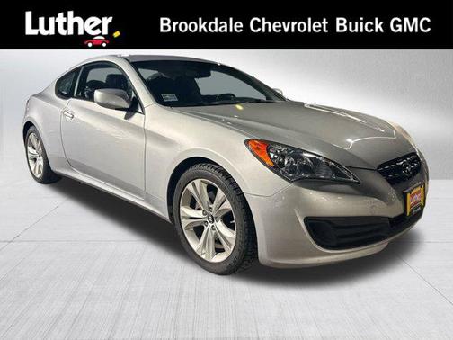 2010 Hyundai Genesis Coupe 2.0T Premium
