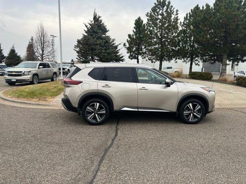 2021 Nissan Rogue Platinum