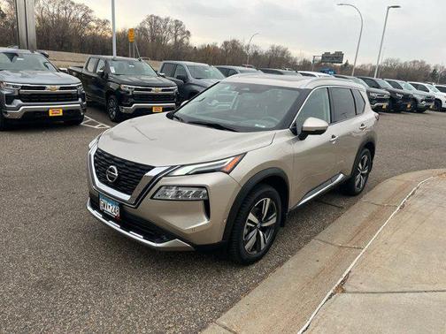 2021 Nissan Rogue Platinum