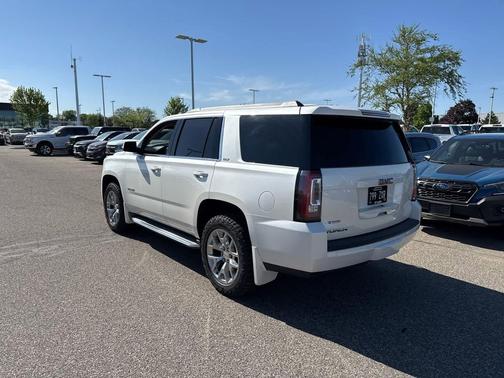 White Diamond Tricoat 2015 GMC Yukon SLT