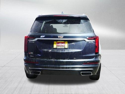 2022 Cadillac XT6 Premium Luxury AWD