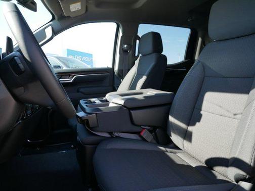 Summit White 2026 Chevrolet Silverado 1500 LT