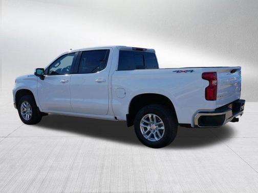 Summit White 2026 Chevrolet Silverado 1500 LT