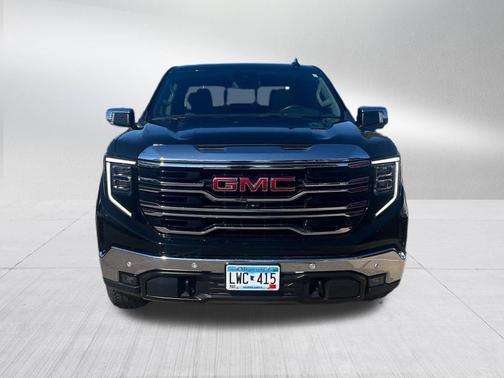 Onyx Black 2024 GMC Sierra 1500 SLT