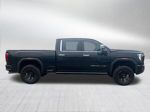 Onyx Black 2024 GMC Sierra 3500 Denali