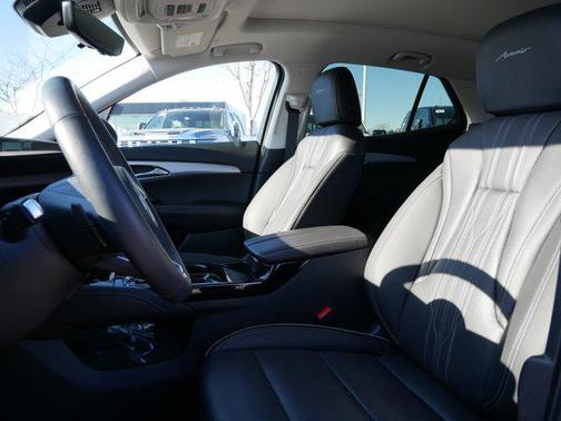 2025 Buick Envision Avenir AWD