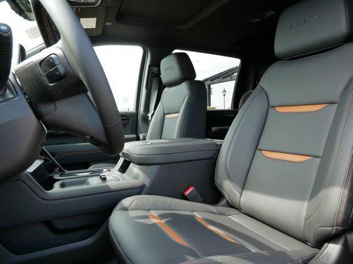 2025 GMC Sierra 3500 Base
