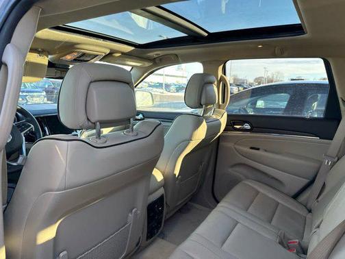 2021 Jeep Grand Cherokee Overland