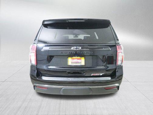 2021 Chevrolet Suburban RST