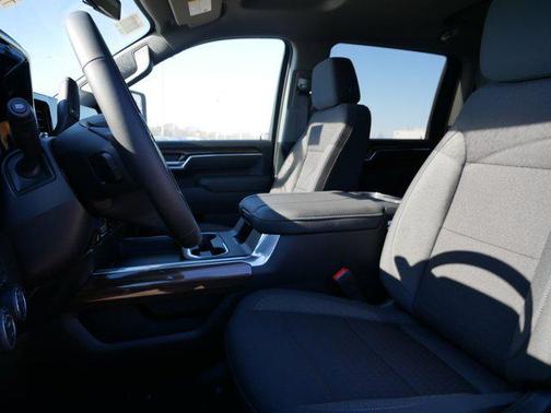 2026 Chevrolet Silverado 3500 LT