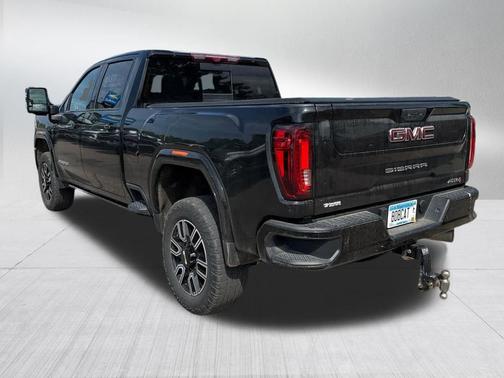 Onyx Black 2022 GMC Sierra 3500 AT4