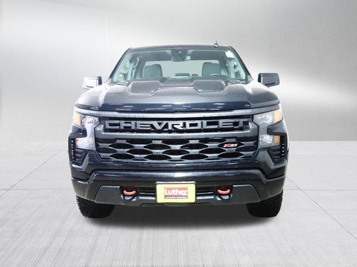 Black 2022 Chevrolet Silverado 1500 Custom Trail Boss