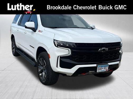 Summit White 2024 Chevrolet Suburban 4WD Z71