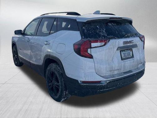 2024 GMC Terrain AWD AT4