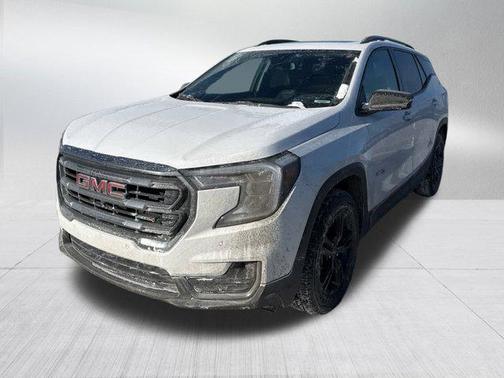 2024 GMC Terrain AWD AT4
