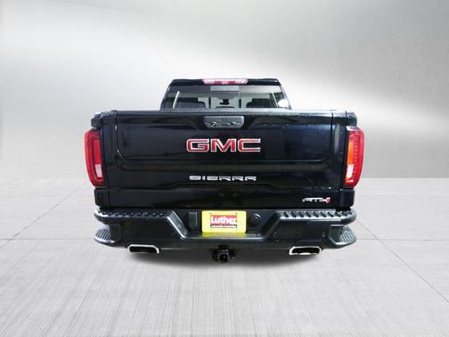 Onyx Black 2022 GMC Sierra 1500 AT4