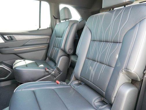 2025 Buick Enclave Avenir FWD