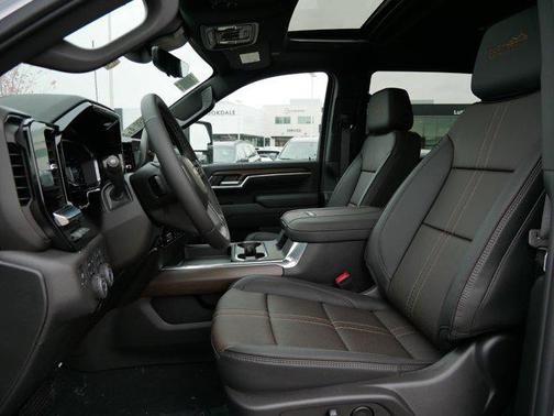 2025 Chevrolet Silverado 3500 High Country