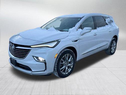 2023 Buick Enclave Essence AWD