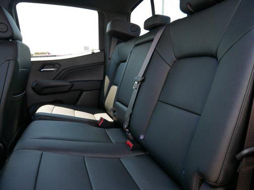2025 Chevrolet Colorado LT