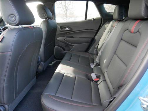 2025 Chevrolet Trax FWD 2RS