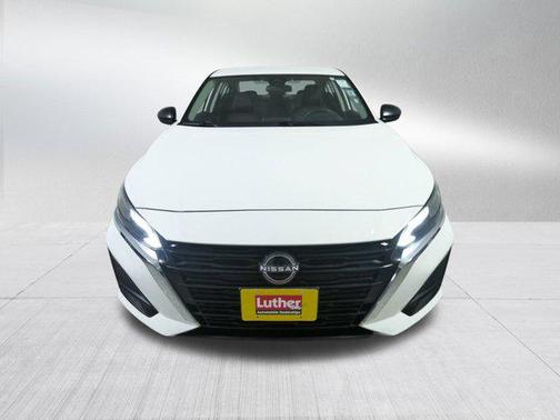2024 Nissan Altima S FWD