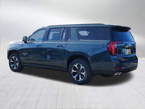 2026 GMC Yukon XL 4WD AT4