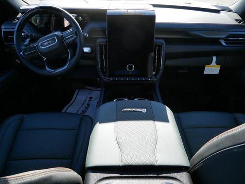 2026 GMC Yukon XL 4WD AT4