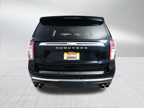 2021 Chevrolet Suburban High Country