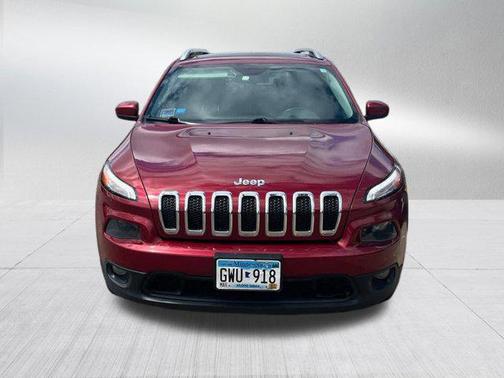 Deep Cherry Red Crystal Pearlcoat 2015 Jeep Cherokee Latitude