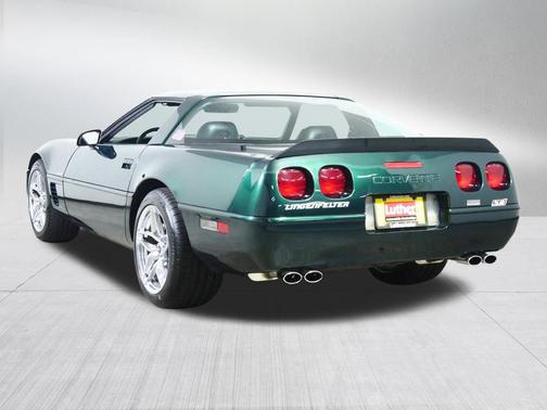 Green 1995 Chevrolet Corvette Base