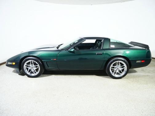 Green 1995 Chevrolet Corvette Base