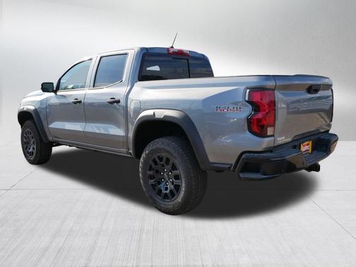 Sterling Gray Metallic 2026 Chevrolet Colorado Trail Boss