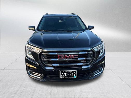 2023 GMC Terrain AWD AT4