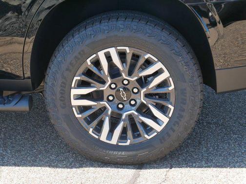 2025 Chevrolet Tahoe 4WD Z71
