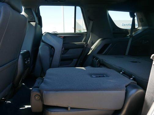 2025 Chevrolet Tahoe 4WD Z71