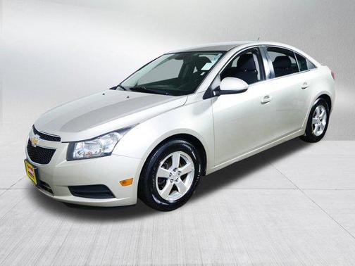 Champagne Silver Metallic 2014 Chevrolet Cruze 1LT