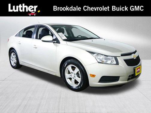 Champagne Silver Metallic 2014 Chevrolet Cruze 1LT