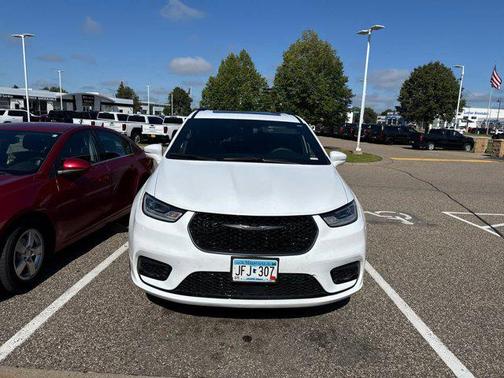 2022 Chrysler Pacifica Limited