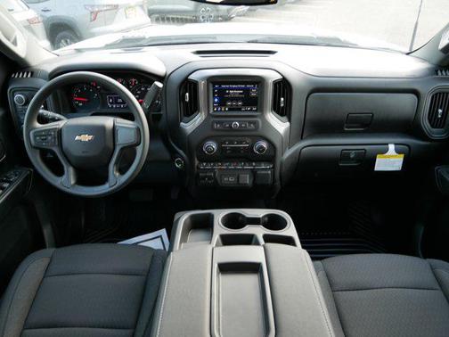 2025 Chevrolet Silverado 2500 Custom