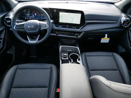 Summit White 2026 Chevrolet Equinox 1LT