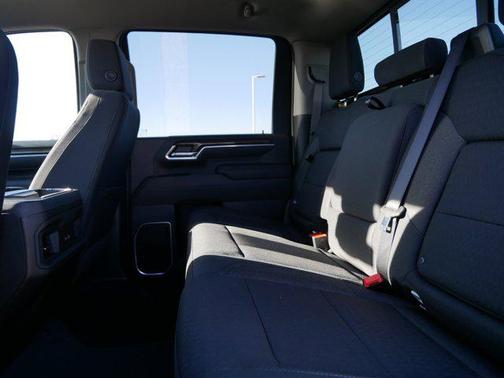 2026 Chevrolet Silverado 3500 LT