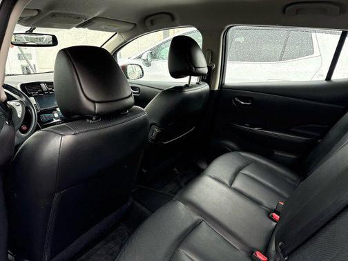 2017 Nissan Leaf SL